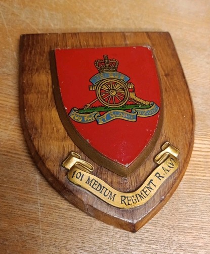 Royal artillery regimental - royal,